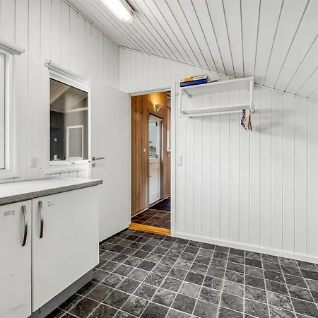 Marisol - 600m To The Fjord By Interhome